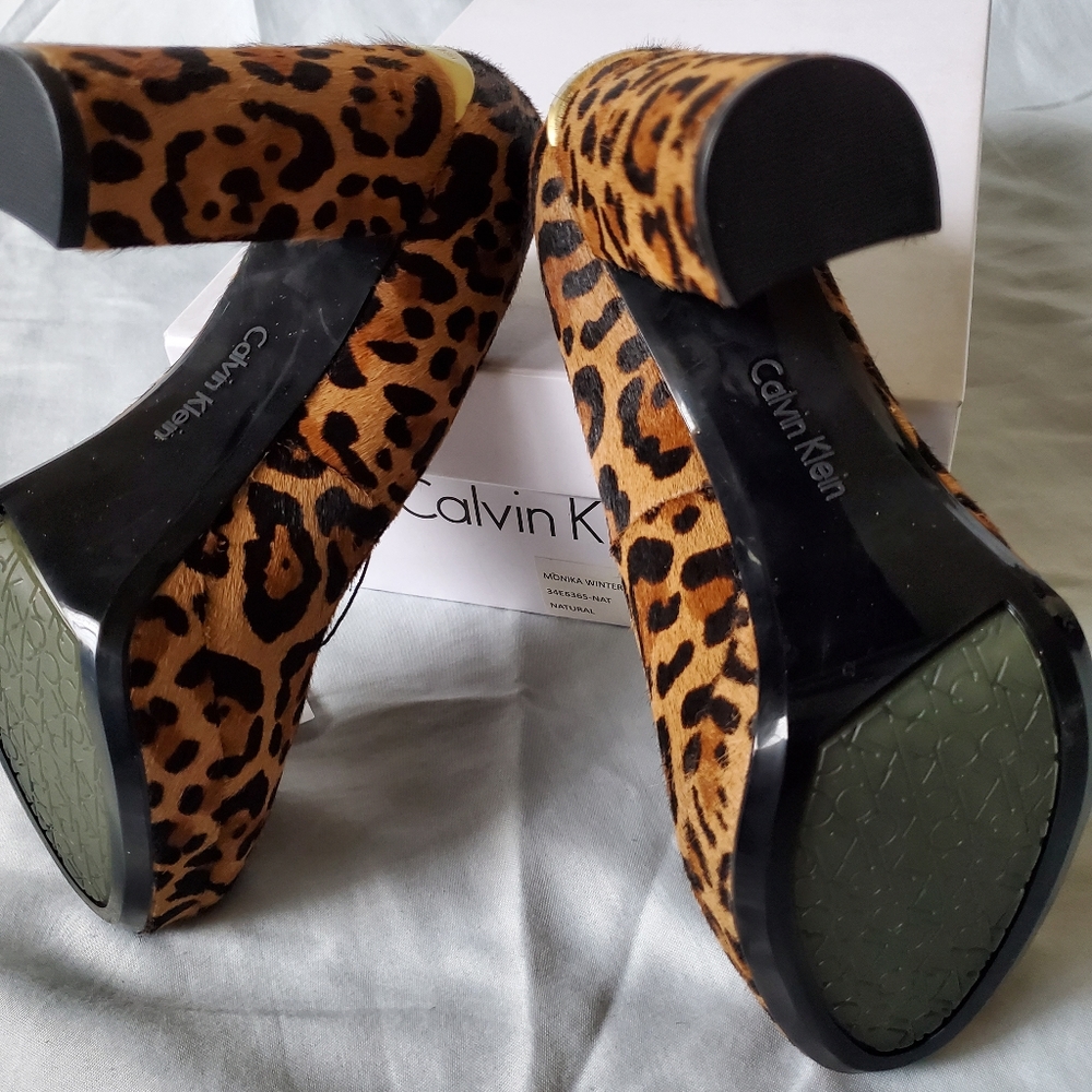 Shoes - Picture 2 of 3